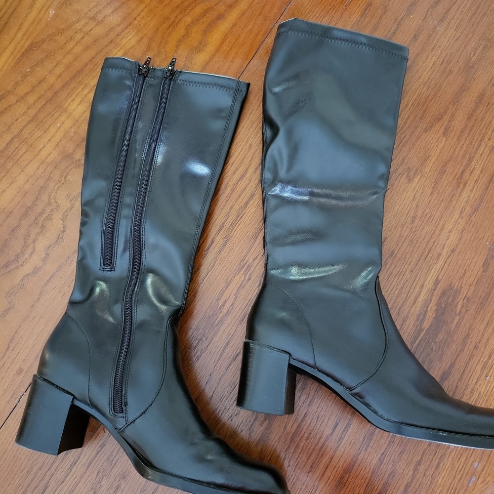 A2 by Aerosole womens black boots 8.5